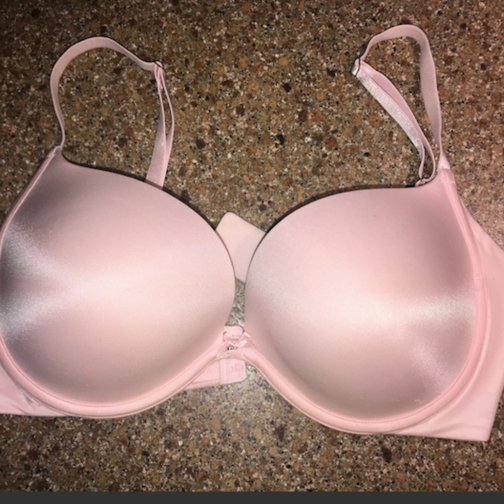 Victoria's Secret Light pink Bra 34D